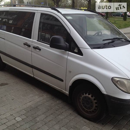 Mercedes-Benz Vito 2006  випуску Львів з двигуном 2.2 л дизель мінівен механіка за 8000 долл. 