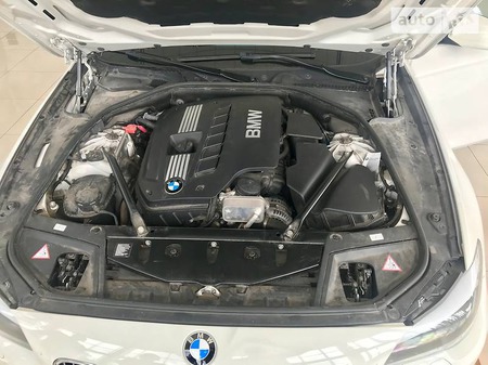BMW 530 2013  випуску Донецьк з двигуном 3 л газ седан автомат за 31500 долл. 