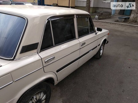 Lada 2103 1975  випуску Луганськ з двигуном 1.6 л бензин седан механіка за 900 долл. 