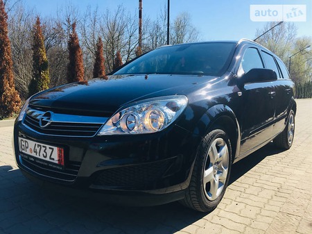 Opel Astra 2007  випуску Ужгород з двигуном 1.4 л бензин універсал механіка за 6500 долл. 