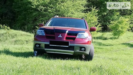 Mitsubishi Outlander 2003  випуску Кропивницький з двигуном 2.4 л газ позашляховик автомат за 7200 долл. 