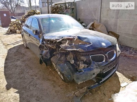 BMW 520 2010  випуску Київ з двигуном 2 л дизель седан автомат за 7500 долл. 