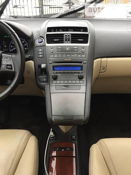 Lexus HS 250 2011  випуску Одеса з двигуном 2.5 л гібрид седан автомат за 14050 долл. 