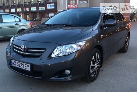 Toyota Corolla 2007  випуску Харків з двигуном 1.6 л бензин седан автомат за 7500 долл. 