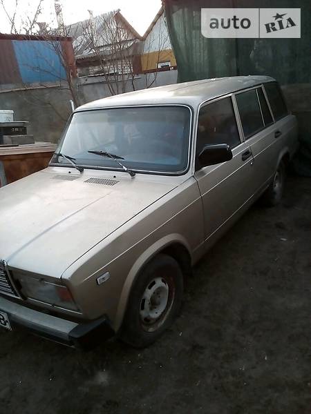 Lada 2104 1986  випуску Дніпро з двигуном 1.5 л бензин універсал механіка за 1200 долл. 