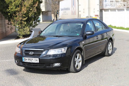 Hyundai Sonata 2007  випуску Одеса з двигуном 2 л дизель седан механіка за 7000 долл. 