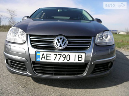 Volkswagen Jetta 2008  випуску Дніпро з двигуном 1.9 л дизель седан автомат за 7700 долл. 