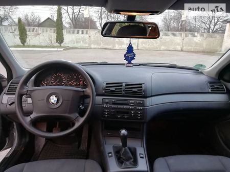 BMW 316 2004  випуску Чернігів з двигуном 1.8 л бензин седан механіка за 6800 долл. 