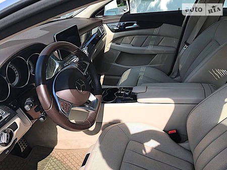 Mercedes-Benz CLS 400 2016  випуску Київ з двигуном 3 л бензин седан автомат за 38700 долл. 