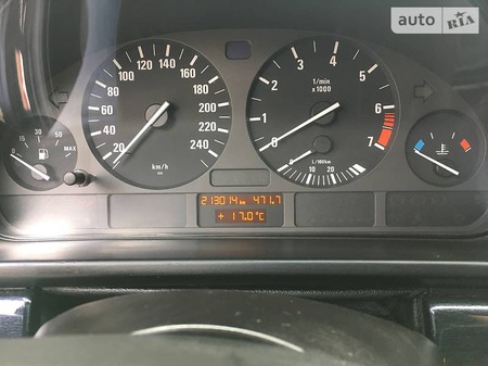 BMW 520 1997  випуску Луганськ з двигуном 2 л бензин седан механіка за 4800 долл. 