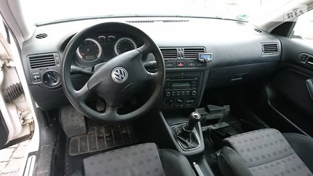 Volkswagen Golf Variant 2006  випуску Вінниця з двигуном 1.4 л бензин універсал механіка за 5300 долл. 