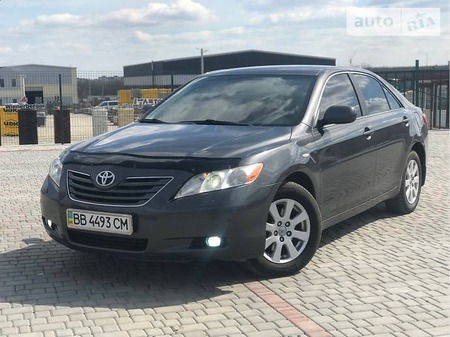 Toyota Camry 2008  випуску Кропивницький з двигуном 2.4 л бензин седан автомат за 9700 долл. 