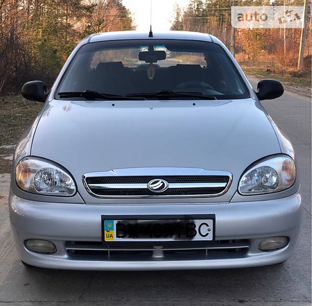 Daewoo Lanos 2010  випуску Хмельницький з двигуном 1.5 л газ седан механіка за 4300 долл. 