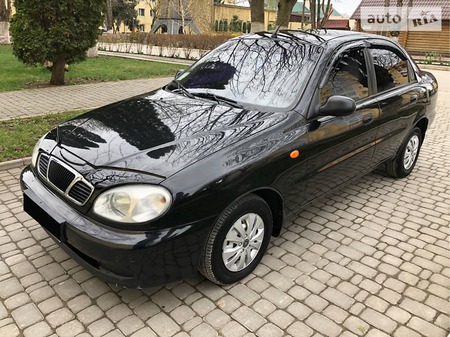 Daewoo Lanos 2007  випуску Хмельницький з двигуном 1.5 л газ седан механіка за 3700 долл. 