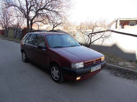 Fiat Tipo 1992  випуску Київ з двигуном 1.6 л газ хэтчбек механіка за 1400 долл. 