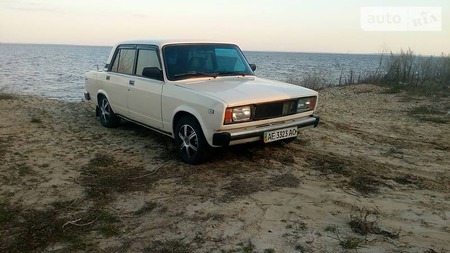 Lada 2105 1990  випуску Дніпро з двигуном 1.2 л газ седан механіка за 1400 долл. 