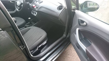 Seat Ibiza 2011  випуску Рівне з двигуном 1.2 л дизель універсал механіка за 6900 долл. 