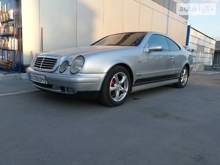 Mercedes-Benz CLK 200 1999  випуску Кропивницький з двигуном 2 л газ купе механіка за 6300 долл. 