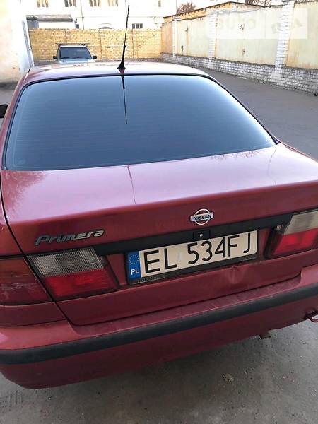 Nissan Primera 1999  випуску Херсон з двигуном 1.6 л газ седан механіка за 1100 долл. 