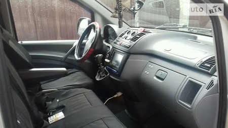 Mercedes-Benz Vito 2009  випуску Львів з двигуном 2.2 л дизель мінівен механіка за 12200 долл. 