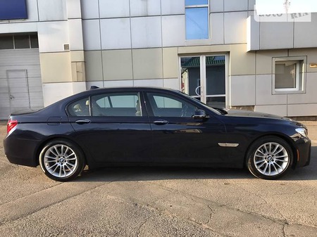 BMW 740 2014  випуску Одеса з двигуном 3 л бензин седан автомат за 29999 долл. 