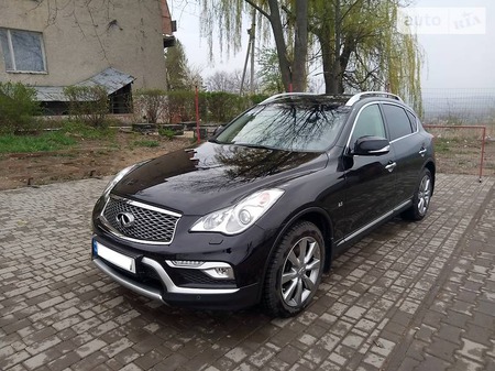 Infiniti QX50 2016  випуску Чернівці з двигуном 2.5 л бензин позашляховик автомат за 29000 долл. 