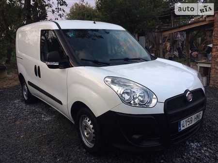 Fiat Doblo 2012  випуску Миколаїв з двигуном 1.3 л дизель мінівен механіка за 6300 долл. 