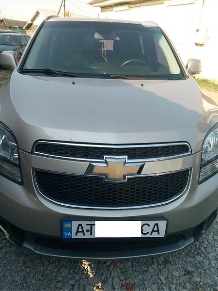 Chevrolet Orlando 2012  випуску Івано-Франківськ з двигуном 1.8 л газ мінівен автомат за 11250 долл. 