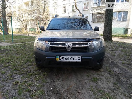 Renault Duster 2011  випуску Хмельницький з двигуном 1.6 л газ позашляховик механіка за 8999 долл. 