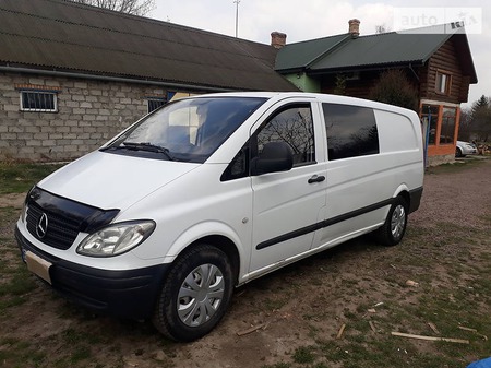 Mercedes-Benz Vito 2005  випуску Львів з двигуном 2.2 л дизель мінівен механіка за 6200 долл. 