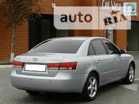 Hyundai Sonata 2008  випуску Вінниця з двигуном 2.4 л газ седан автомат за 8800 долл. 