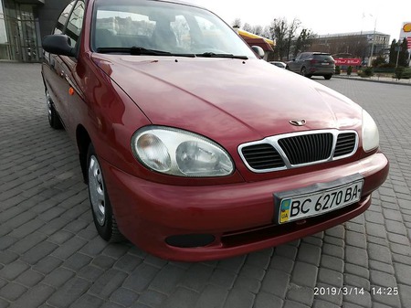 Daewoo Lanos 2008  випуску Хмельницький з двигуном 1.5 л газ седан механіка за 3800 долл. 