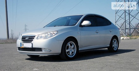 Hyundai Elantra 2009  випуску Одеса з двигуном 1.6 л газ седан механіка за 7500 долл. 