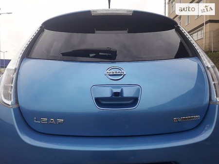 Nissan Leaf 2013  випуску Вінниця з двигуном 0 л електро хэтчбек автомат за 14249 долл. 