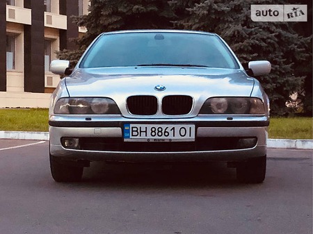 BMW 530 2001  випуску Одеса з двигуном 3 л дизель седан механіка за 7300 долл. 