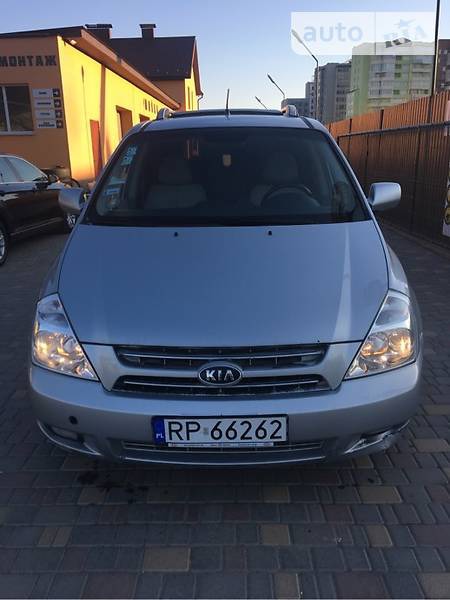 KIA Carnival 2007  випуску Хмельницький з двигуном 2.9 л дизель мінівен автомат за 3600 долл. 