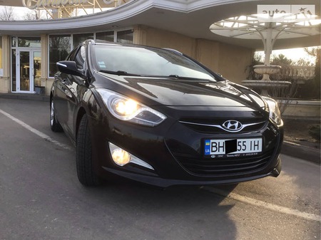 Hyundai i40 2014  випуску Одеса з двигуном 1.7 л дизель універсал автомат за 13599 долл. 