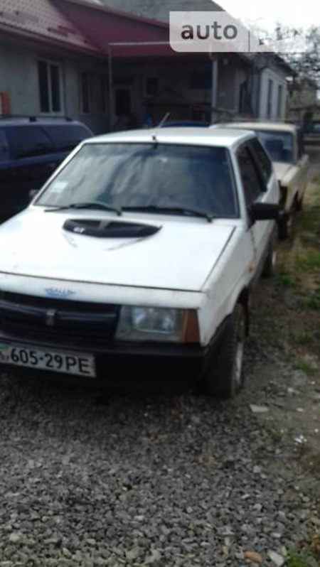 Lada 2108 1991  випуску Ужгород з двигуном 1.5 л газ хэтчбек механіка за 1000 долл. 