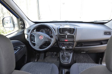 Fiat Doblo 2013  випуску Миколаїв з двигуном 1.6 л дизель мінівен механіка за 9000 долл. 