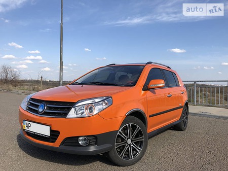 Geely MK Cross 2013  випуску Запоріжжя з двигуном 1.5 л бензин хэтчбек механіка за 6000 долл. 