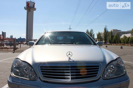 Mercedes-Benz S 400 2001  випуску Київ з двигуном 0 л дизель седан автомат за 4300 долл. 