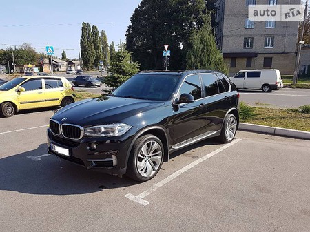 BMW X5 2015  випуску Харків з двигуном 0 л дизель позашляховик автомат за 45000 долл. 