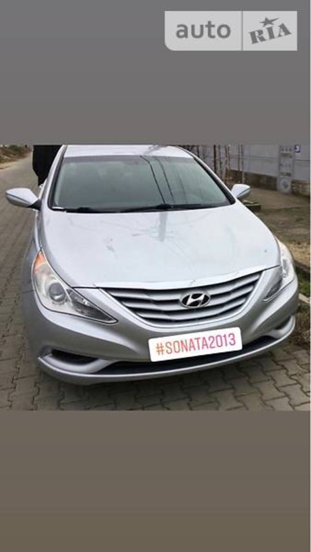 Hyundai Sonata 2013  випуску Запоріжжя з двигуном 2.4 л бензин седан автомат за 10300 долл. 