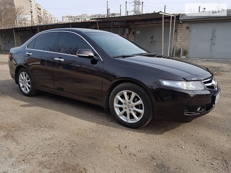 Honda Accord 2006  випуску Дніпро з двигуном 2.4 л бензин седан механіка за 11800 долл. 