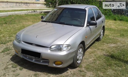 Hyundai Accent 1997  випуску Кропивницький з двигуном 1.3 л газ хэтчбек автомат за 3799 долл. 