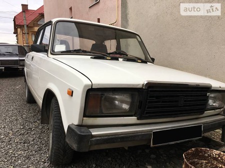 Lada 2107 2004  випуску Ужгород з двигуном 0 л газ седан механіка за 1100 долл. 