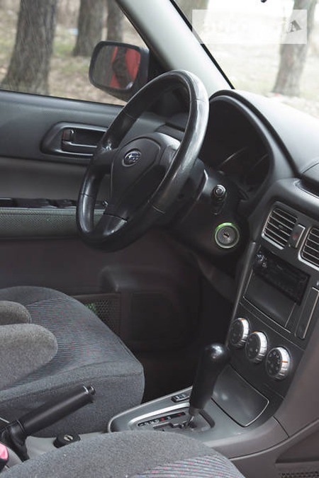 Subaru Forester 2004  випуску Кропивницький з двигуном 2 л газ позашляховик автомат за 6800 долл. 