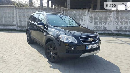 Chevrolet Captiva 2007  випуску Івано-Франківськ з двигуном 2 л дизель позашляховик автомат за 10300 долл. 