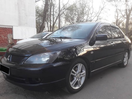 Mitsubishi Lancer 2006  випуску Миколаїв з двигуном 2 л газ седан механіка за 6500 долл. 