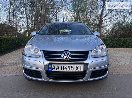 Volkswagen Golf Variant 2007  випуску Київ з двигуном 1.6 л бензин універсал механіка за 7350 долл. 